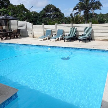 Poolside Guest House Port Shepstone Bagian luar foto